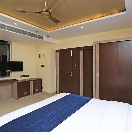 Hotel Golden Orchid Bhubaneswar Exterior photo